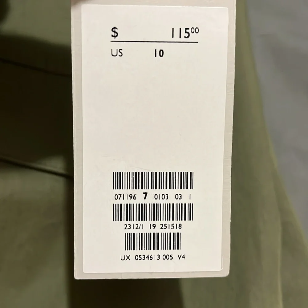 Brand - Picture 4 of 4